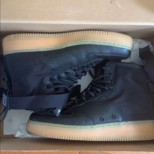 SF AF1 MID - Black